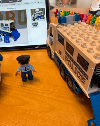 LEGO DUPLO Furgone polizia + moto polizia