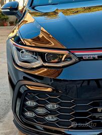Volkswagen Golf 8 GTI Performance 