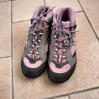 Stivaletti trekking tag. 35