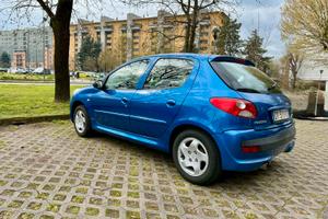 206 + 1.1 Gpl 2011 Ok Neo Patentato