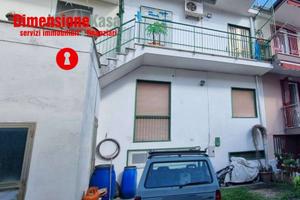 Casa indipendente di 90 m² con 3 locali e posto au