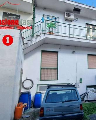 Casa indipendente di 90 m² con 3 locali e posto au