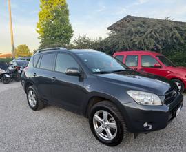 Toyota RAV 4 RAV4 2.2 D-4D 136 CV Luxury 4x4