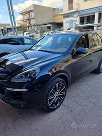 Porsche Cayenne 3.0 tiptronic