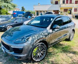 Porsche Cayenne 3.0 S E-Hybrid Platinum Edition