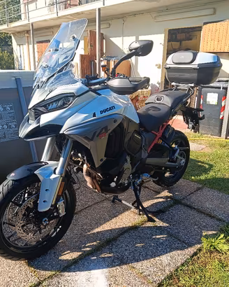 ducati multistrada v4s 