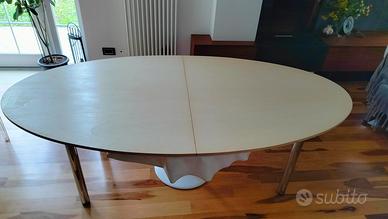Prolunga ovale per tavolo Saarinen