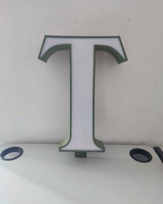 Lettera in metallo 