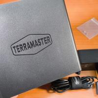 TERRAMASTER D4 SSD NVMe - Storage - 40Gbps 4Bay,