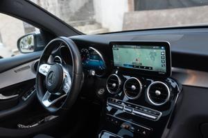 MERCEDES GLC COUPE 220 PREMIUM PLUS FULL OPTIONAL