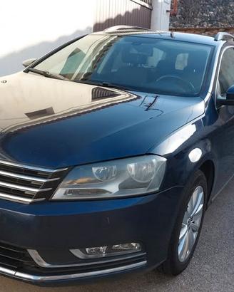 VOLKSWAGEN Passat 7ª serie - 2012