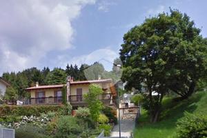 PORZIONE DI BIFAMILIARE A FERRARA DI MONTE BALDO