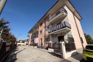 3 LOCALI A BIANZÈ