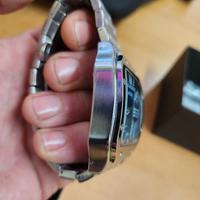 orologio al quarzo....stupendo 