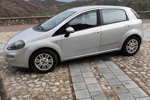 Fiat punto evo 2012 cilindrata 1.3 Multijet 85 cv 