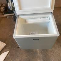 Frigorifero  portabile trivalente da campeggio