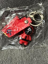 Portachiavi Squid Game guardia triangolo sigillato