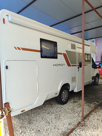Camper semintegrale ci horon 67 xt