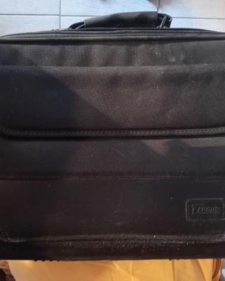 BORSA PORTA COMPUTER TARGUS PER PORTATILI