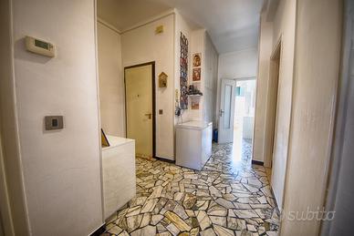 Quadri locale in via Nazionale 29