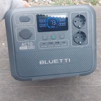 BLUETTI AC70 batteria portatile