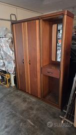 Armadio in legno