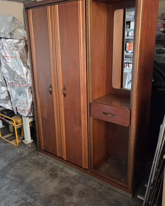 Armadio in legno