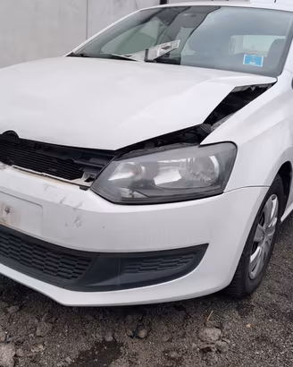 Volkswagen Polo anno 2012 ricambi usati