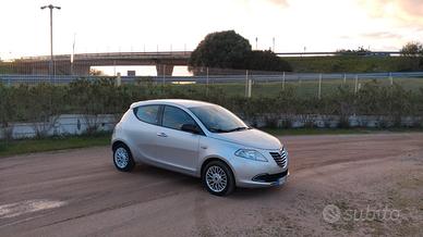 Lancia Ypsilon 1.3 Multijet Platinum 