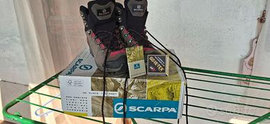 Pedule da montagna donna