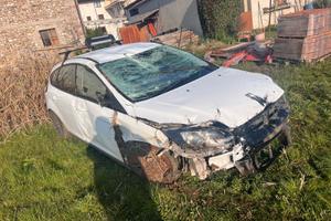 Ford focus dyb 2011 1600 diesel