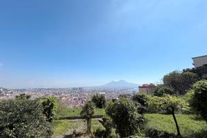 Bilocale panoramico con terrazzo Via G.Santacroce