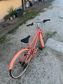 Bici da passeggio Decathlon B'Twin