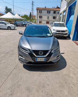 Nissan Qashqai 1.2 DIG-T Tekna