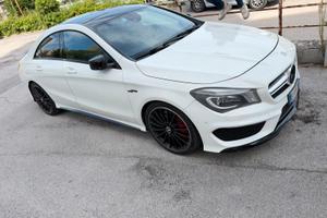 Mercedes Benz CLA 45 AMG