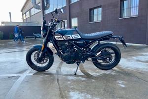 Brixton Crossfire 500 x-2023 35 kw