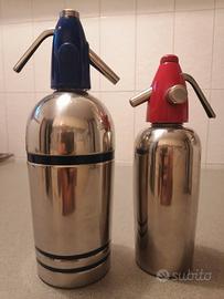 coppia sifoni seltz soda vintage metallo bottiglie