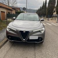 Alfa Romo Stelvio Q4