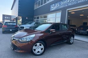 Renault Clio 1.2 75CV Neopatentati