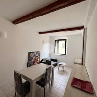 4 LOCALI A IVREA