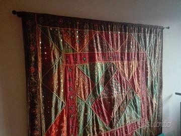 Mezzero indiano ricamato cm.220x190h