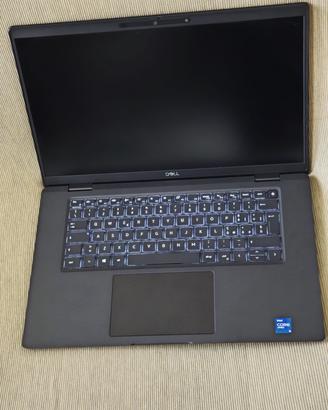 PC Portatile Dell i5 ram 8gb ssd 500gb schermo 15"