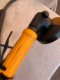 Smerigliatrice ad aria