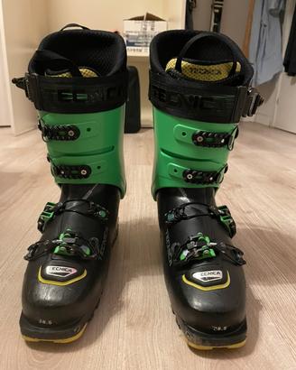 Scarponi Scialpinismo Tecnica 4 ganci