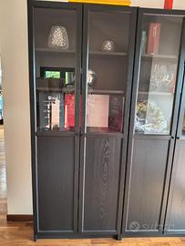 scrivania e libreria doppia con vetro