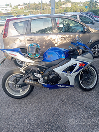 Suzuki gsx r