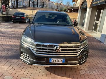 VOLKSWAGEN TOUAREG 3a serie