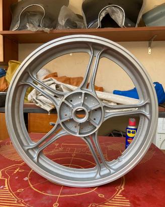 CERCHIO POSTERIORE MOTO GUZZI SERIE PICCOLA