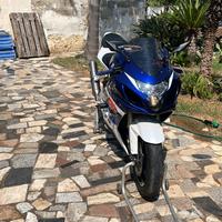 Suzuki gsxr 750 k4