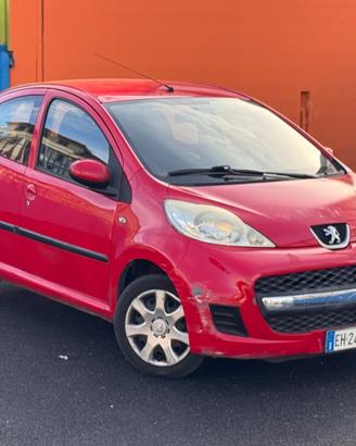 Peugeot 107 1.0 68CV 5p. Sweet Years FRIZIONE NUOV